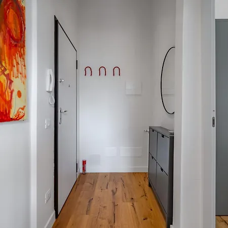 Guesthost - Casa Di Ebe - Campo Di Marte Flat With Balcony