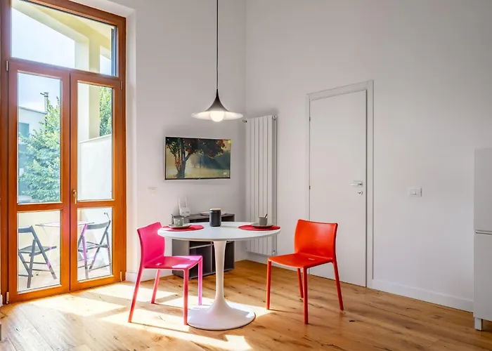 Guesthost - Casa Di Ebe - Campo Di Marte Flat With Balcony Lejlighed